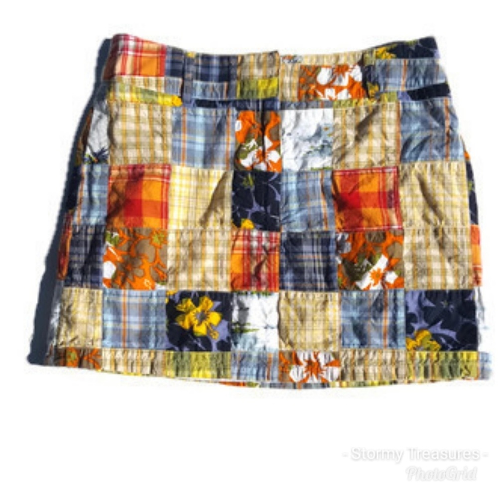 Taylor New York Fun Plaid style skirt size 4